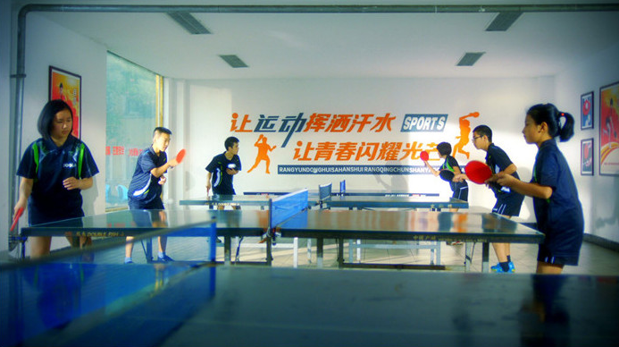 成都市外國語學(xué)校2019年收費(fèi)標(biāo)準(zhǔn)