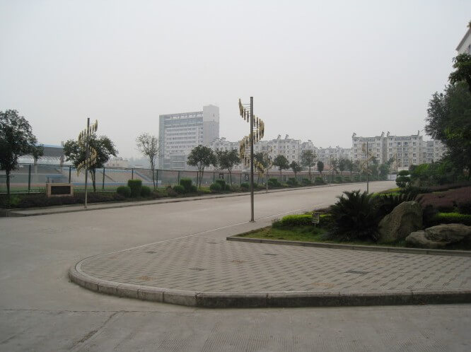隆昌一中好不好？