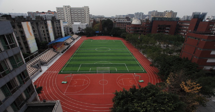 成都玉林中學校園環(huán)境好不好？
