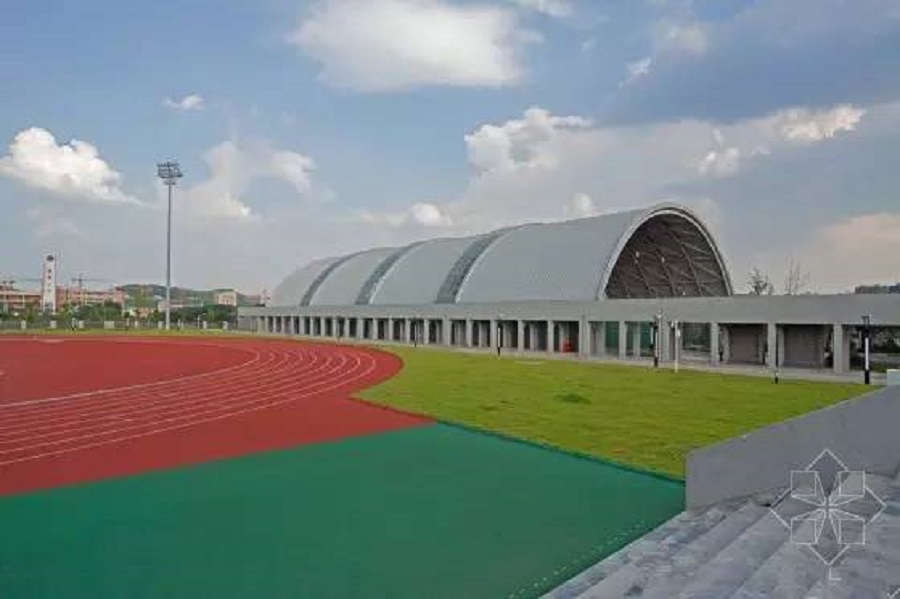 綿陽市奧林匹克體育學校是公辦的嗎？