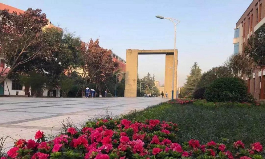 羅江中學(xué)在哪里，有沒有地址？