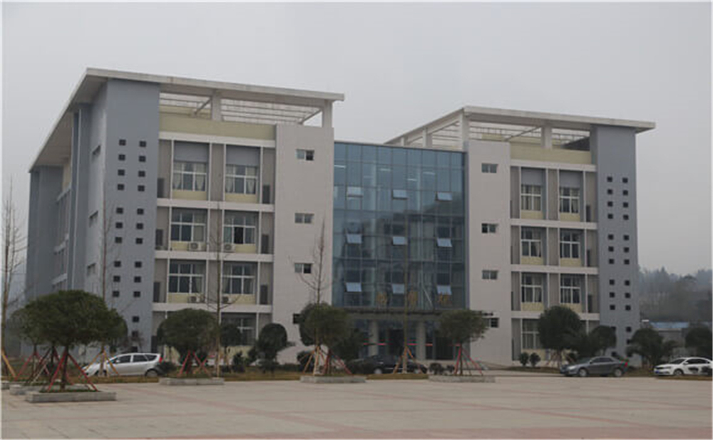 巴中市第五中學(xué)學(xué)校環(huán)境怎么樣？