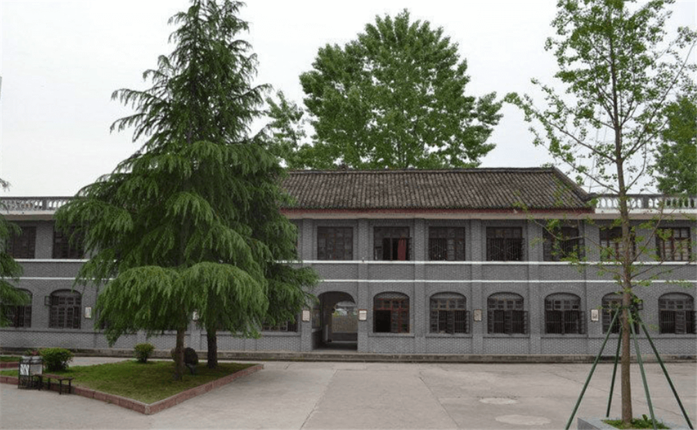 閬中市柏埡中學(xué)2020年招生簡章在哪兒看？