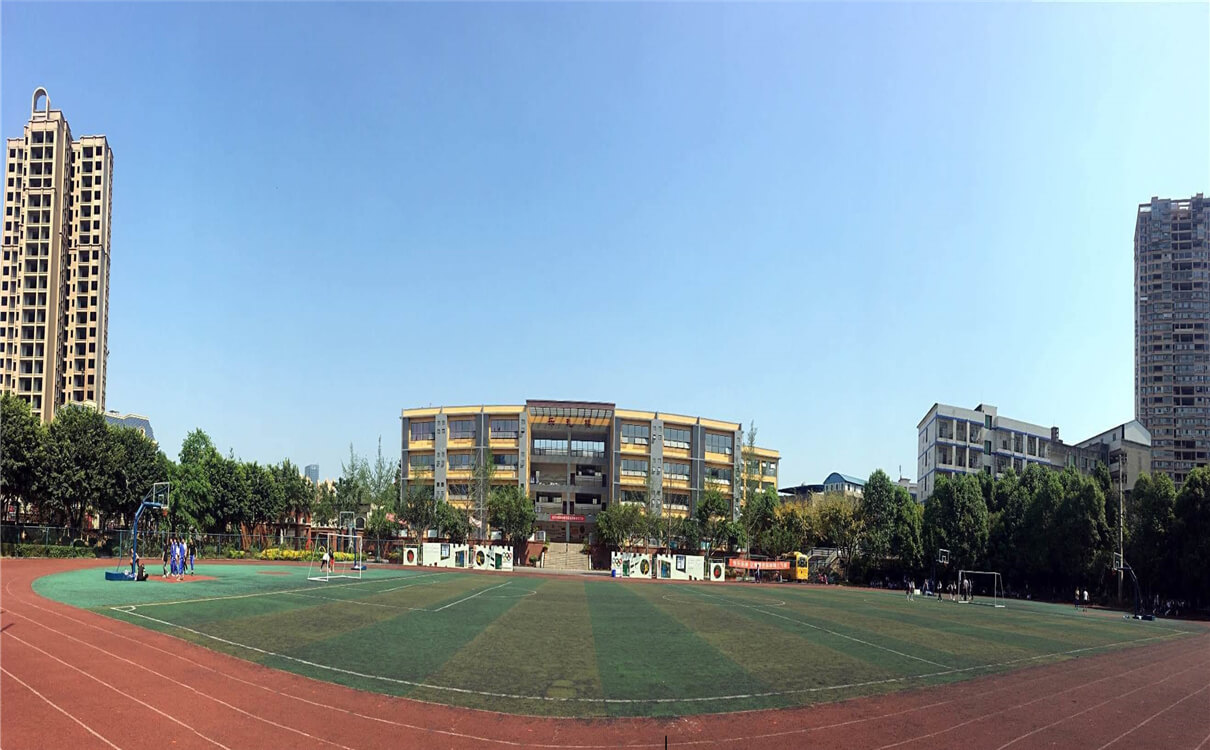 仁壽華達(dá)高中的高中怎么樣？