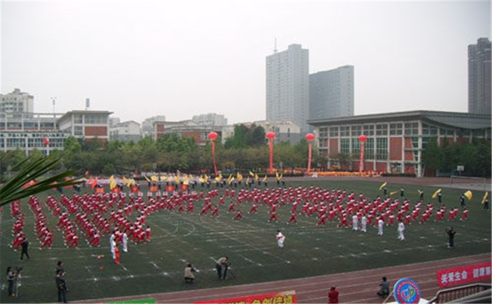 成都文武中學(xué)的高中怎么樣？