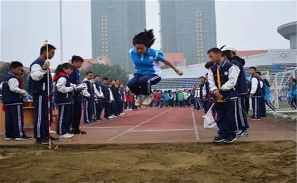 川化中學2020年招生計劃是多少？