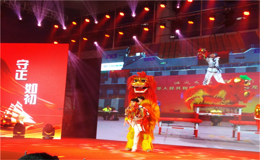北京第二外國(guó)語(yǔ)學(xué)院成都附屬中學(xué)的錄取分?jǐn)?shù)是多少？