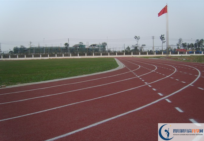 四川師范大學(xué)附屬第三實(shí)驗中學(xué)這所學(xué)校怎么樣？