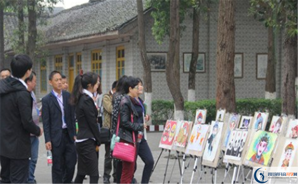 強(qiáng)項(xiàng)實(shí)驗(yàn)中學(xué)的高中住宿好不好？