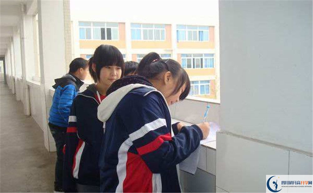 大邑縣實驗中學(xué)的自主招生分數(shù)是多少分？