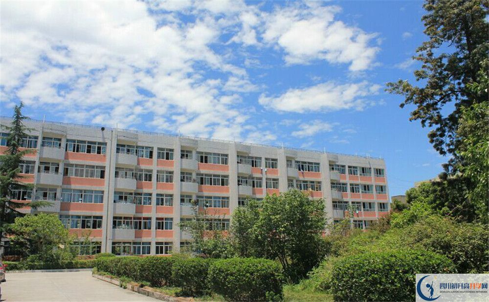 成都市籍田中學(xué)2020年保送清華北大的人數(shù)是多少？