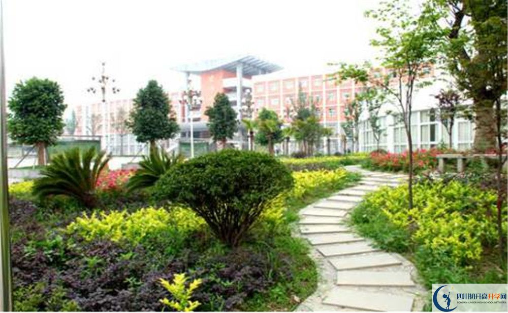 濛陽(yáng)中學(xué)的高中住宿怎么樣？