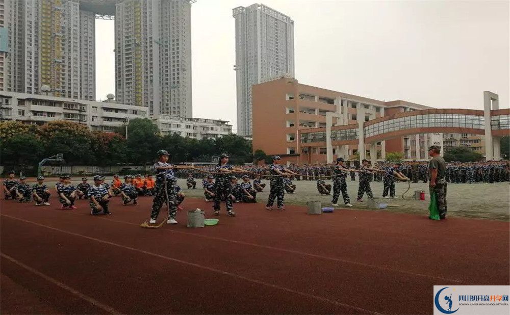 成都十二中（四川大學(xué)附屬中學(xué)）是重點中學(xué)嗎？