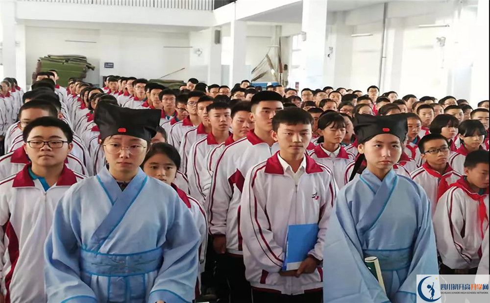 安仁中學(xué)實(shí)驗(yàn)班人數(shù)是多少？