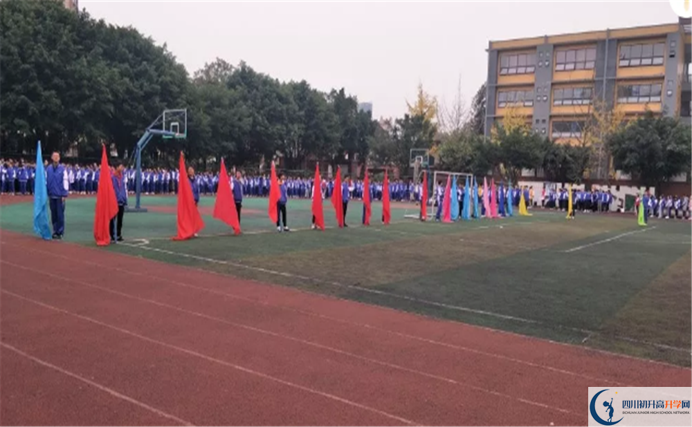 仁壽華達高中高中分班考試難嗎？