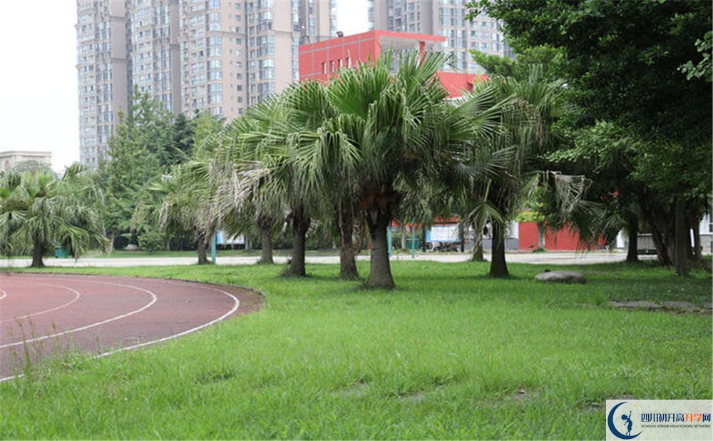 成都南開為明學(xué)校高中分班考試難嗎？