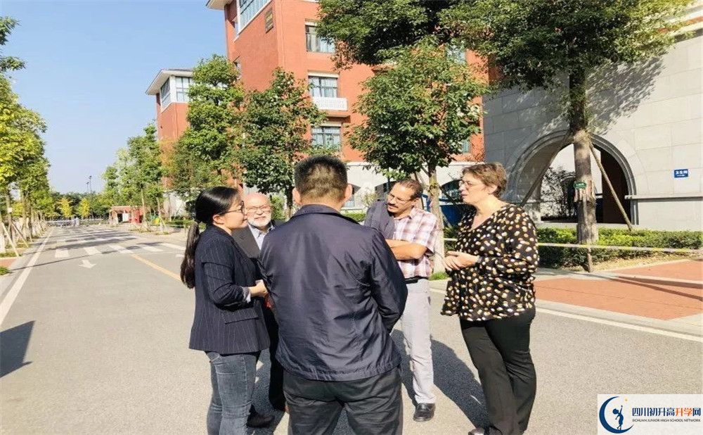 2020新都一中二診數(shù)學試題答案在哪看？