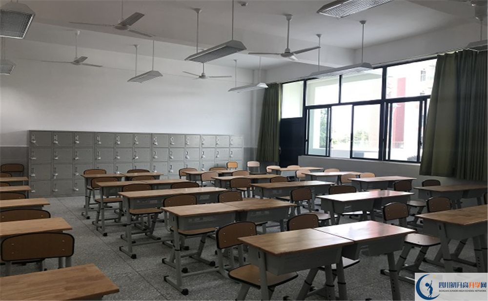 成都西川中學?高三診斷考試時間怎么安排的？