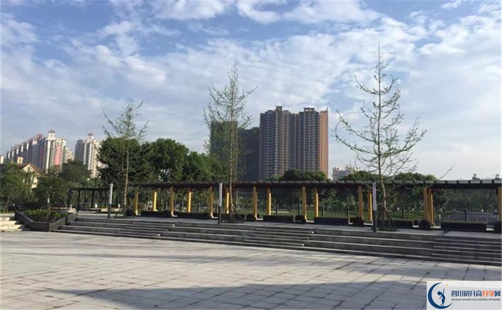 2020年三原外國語學(xué)校初升高考試時間是否有調(diào)整？