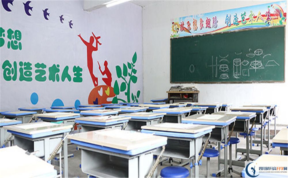 2020年長寧縣培風(fēng)中學(xué)初升高考試時間是否有調(diào)整？
