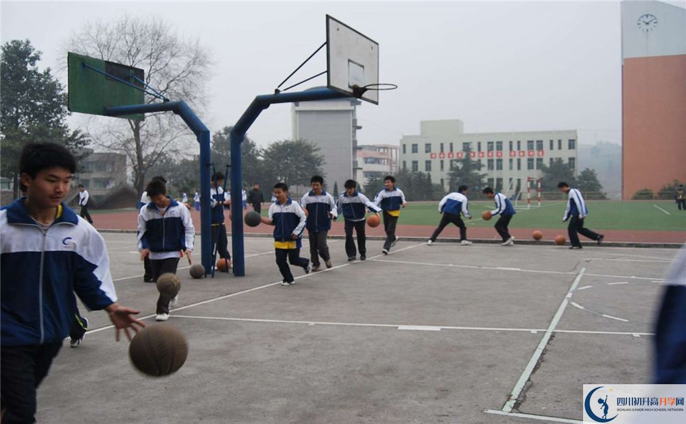 石橋中學(xué)在哪？
